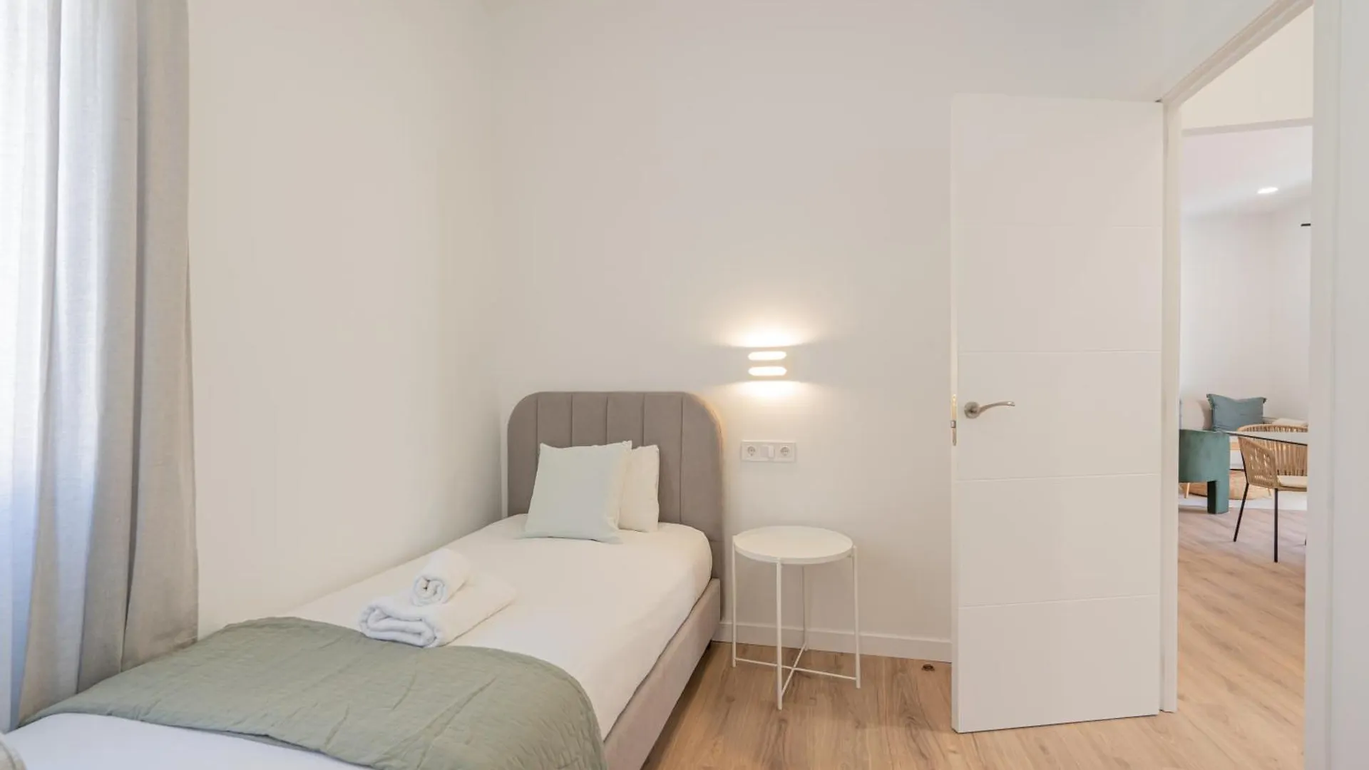 Stay U-Nique Apartments Alferez مالقة 0*,