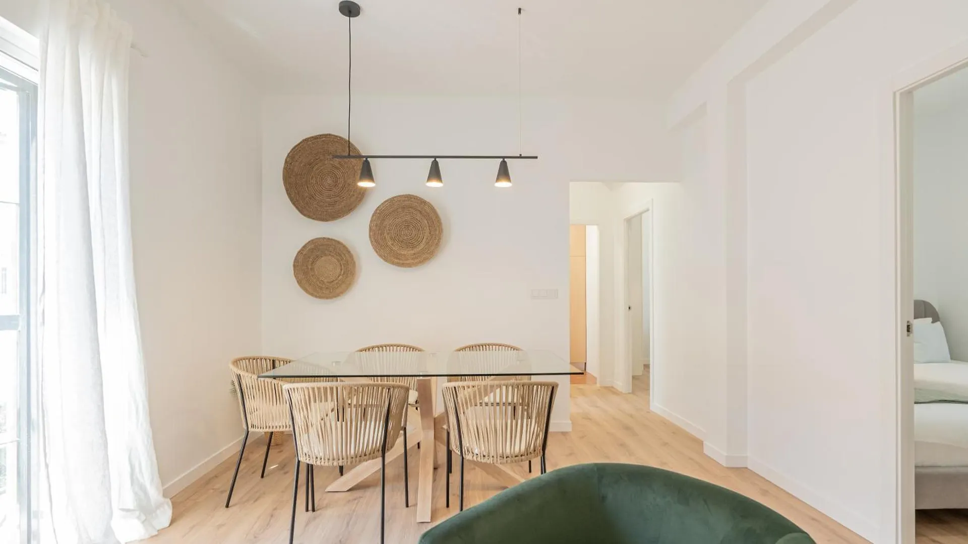 Stay U-Nique Apartments Alferez مالقة